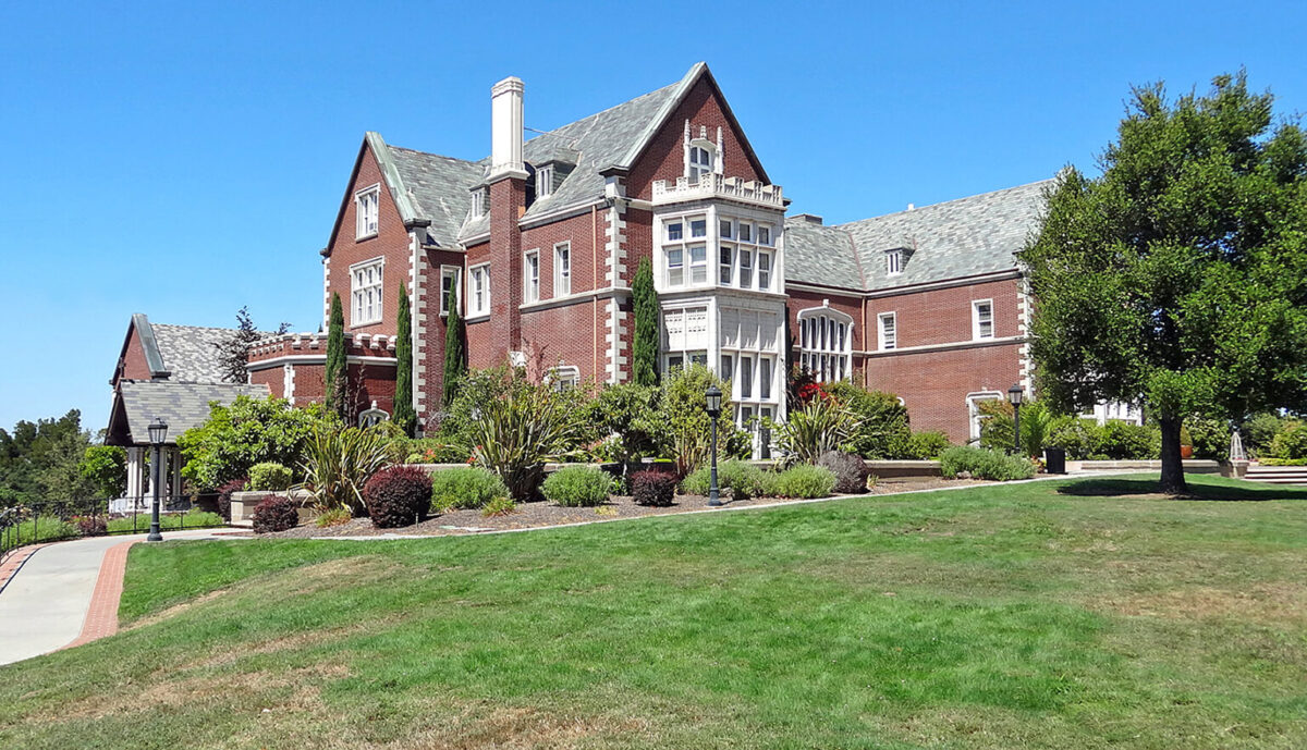 Landmark: Kohl Mansion