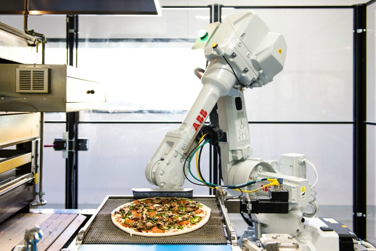The (Pizza) Robots Are Coming